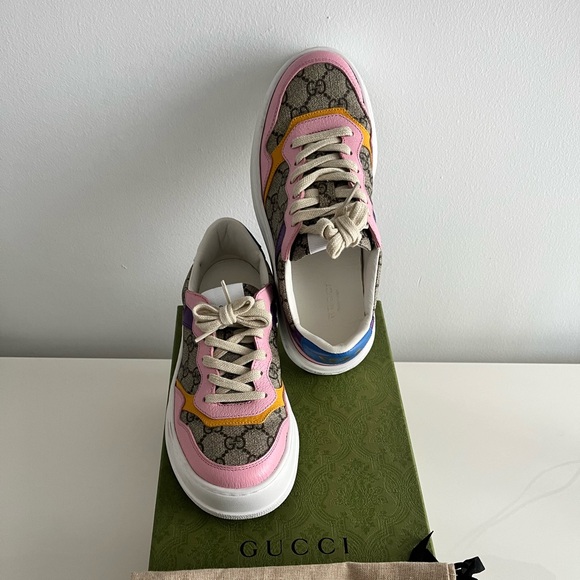 Gucci sneakers size 7.5 - Picture 7 of 9